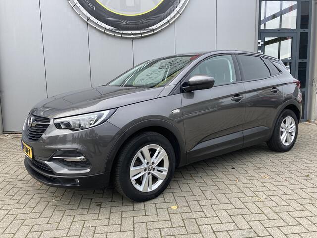 Opel Grandland X 1.2 Turbo Online Edition Leer | Trekhaak | Apple Carplay | Parkeersensoren | Navi | Cruise