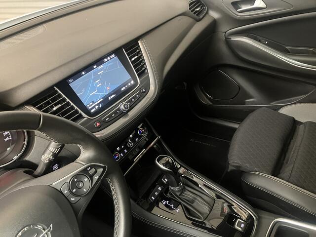 Opel Grandland X 1.2 T INOVATION/PANORAMA/PDC/CAM/EL A KLEP/TREKH/CARPLAY/ENZ