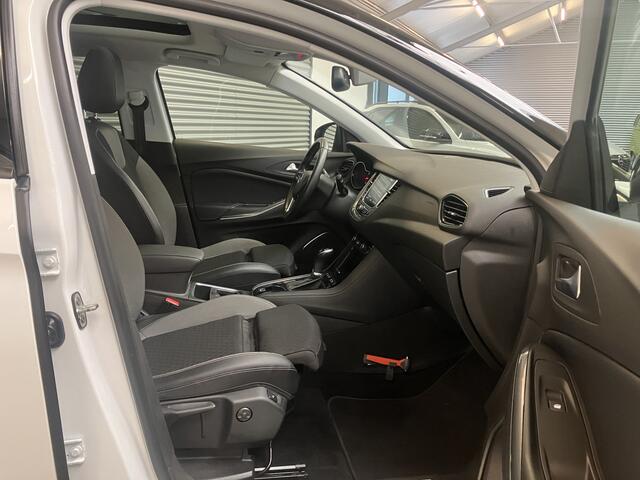 Opel Grandland X 1.2 T INOVATION/PANORAMA/PDC/CAM/EL A KLEP/TREKH/CARPLAY/ENZ