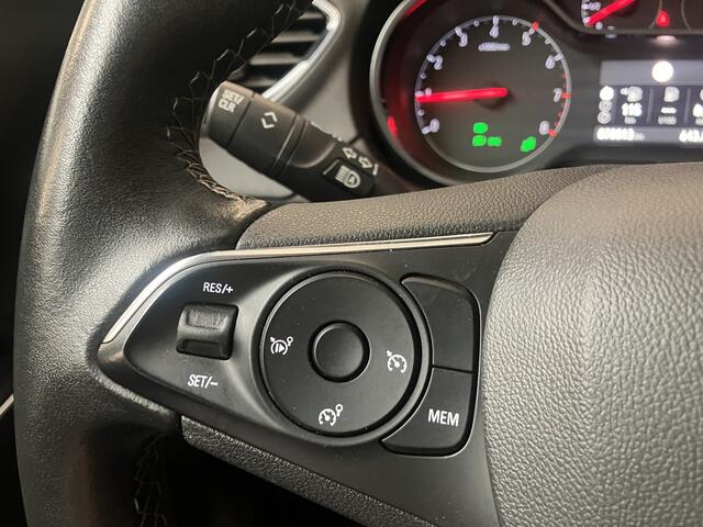 Opel Grandland X 1.2 T INOVATION/PANORAMA/PDC/CAM/EL A KLEP/TREKH/CARPLAY/ENZ