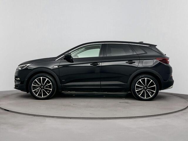 Opel Grandland X 1.6 Turbo Hybrid4 Elegance | Comfortstoelen | Trekhaak | Trekgewicht 1250kg | Navigatie | Camera | All Season banden | Parkeersensoren |