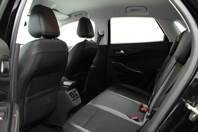 Opel Grandland X 1.2 T 120 Jaar Edition | Trekhaak / PDC v&a / Climate / Carplay / Navi Full Map