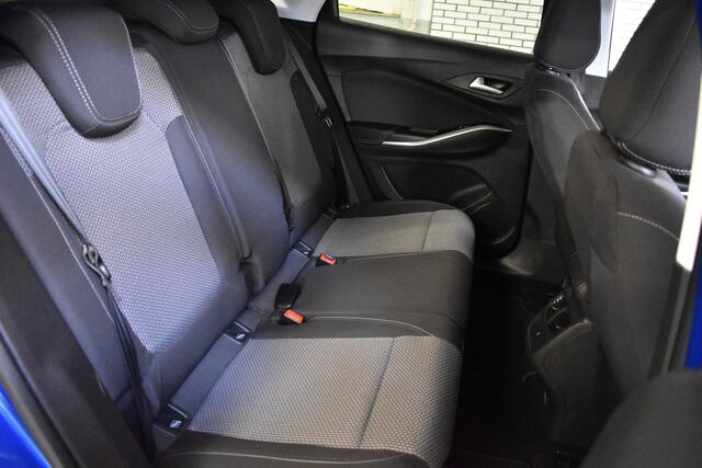 Opel Grandland X 1.2 TURBO BUSINESS EDITION NAVI/CARPLAY/PDC