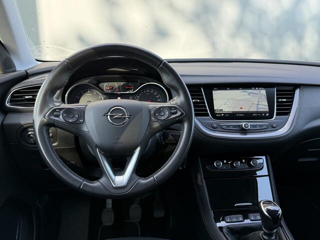 Opel Grandland X BWJ 11-2020 1.2T 131PK Bus Executive | CLIMA | NAVI | CAMERA | CARPLAY | LEDER/STOF | SPORTSTOELEN | PRIVACY GLASS