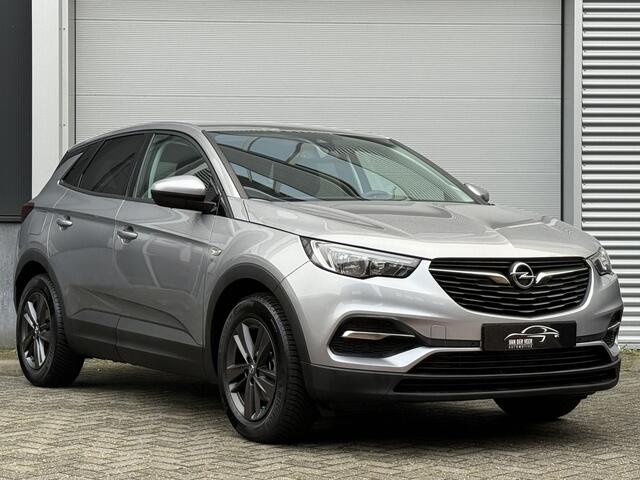 Opel Grandland X 1.2 Turbo 120 Jaar Edition | Riem vv 87.000km | Winterpakket | Apple Carplay
