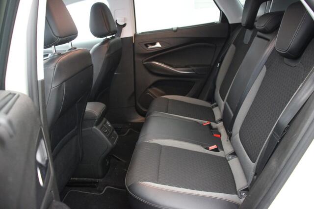 Opel Grandland X 1.2 Turbo Innovation - Carplay, Navi, Clima
