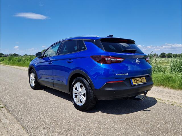Opel Grandland X 1.2 Turbo - 130 Pk - Euro 6 - Navi - Climate Control