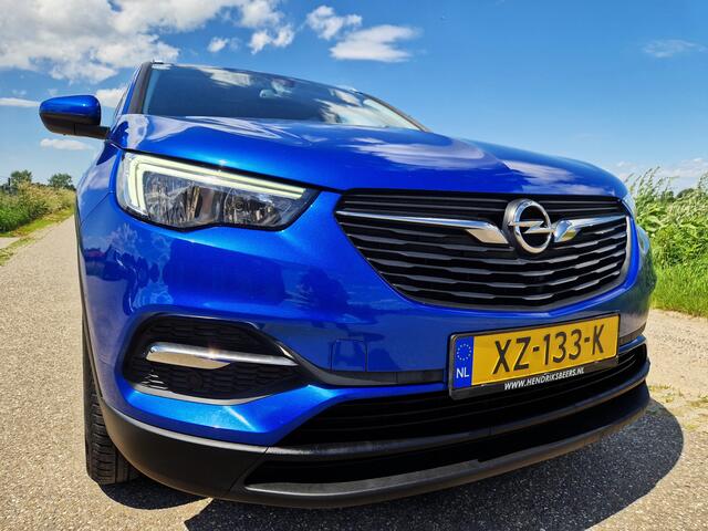Opel Grandland X 1.2 Turbo - 130 Pk - Euro 6 - Navi - Climate Control