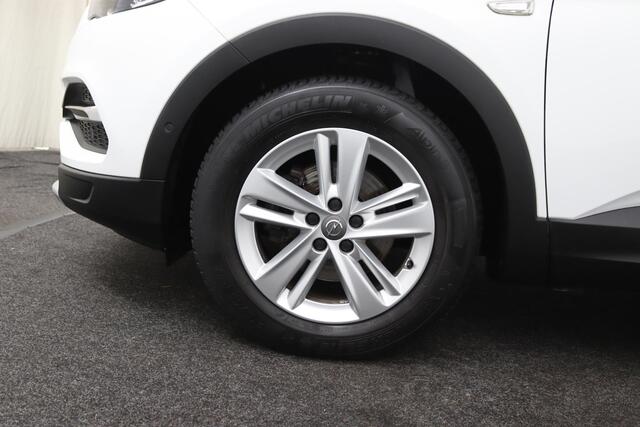 Opel Grandland X 1.2 Turbo Business Executive Rijklaarprijs! Trekhaak!