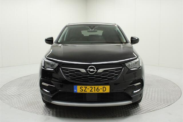 Opel Grandland X 1.2 Turbo Business Exec. | Leder / Blind Spot / Keyless / Navi Full Map / Climate / PDC v&a