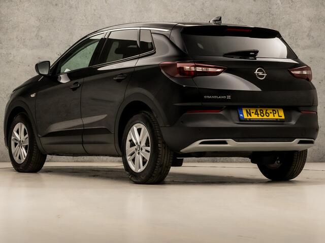 Opel Grandland X 1.2 Turbo Elegance Sport Automaat (APPLE CARPLAY, GROOT NAVI, 360 CAMERA, SPORTSTOELEN, LED KOPLAMPEN, KEYLESS, GETINT GLAS, NIEUWE APK, NIEUWSTAAT)