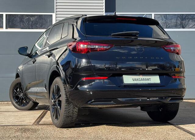 Opel Grandland X 1.2 Turbo GS Black Pakket |Stoel/Stuurverw. |Camera |Navi |DAB