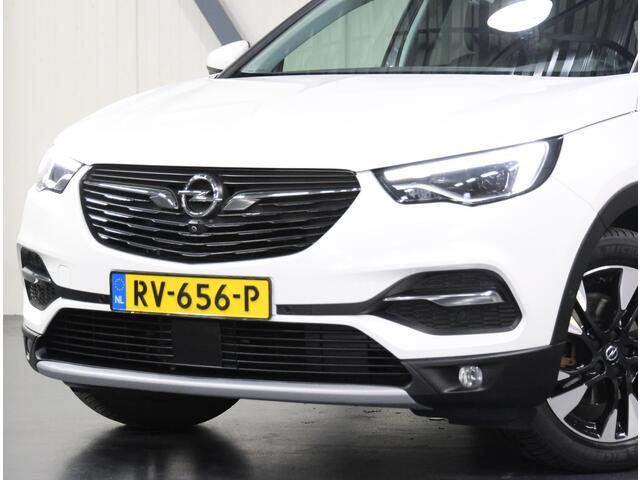 Opel Grandland X 1.2 130PK Turbo Innovation | AppleCarPlay/AndroidAuto | Navigatie | Cruise Control | Keyless | LEER | Stoelkoeling/Stoel/Voorruitverwarming | FULL LED | 360'Camera | Trekhaak | Isofix | Privacy Glass |