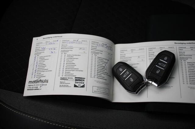 Opel Grandland X 1.2 Turbo Business Executive - Carplay, Navi, Camera, Cruise