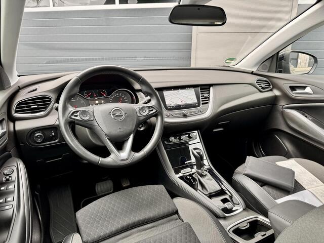 Opel Grandland X 1.2 Turbo Business Executive AUT/ LED/ NAV/ Keyless/ Camera/ Facelift/ NAP