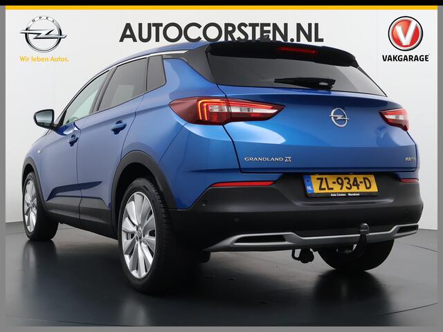 Opel Grandland X T131pk Navi Trekhaak Executive Dual-Ecc Apple Carplay Android PDC-a+v Park-Assist Distr.-Riem bij 61.000km vervangen Chroompakket Priv.Glass Volledig dealer onderhouden, laatste beurt bij 61.000km 1400kg trekvermogen. EURO6