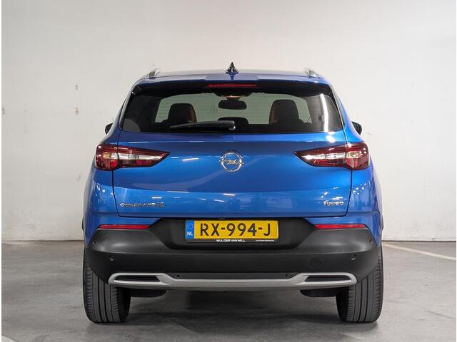 Opel Grandland X Innovation+ 1.2 Turbo 130pk EAT8 | TREKHAAK | LEDER | AGR-STOELEN | 360° CAMERA | STOELVERWARMING | STOELKOELING | APPLE CARPLAY / ANDROID AUTO | ISOFIX | FULL LED |