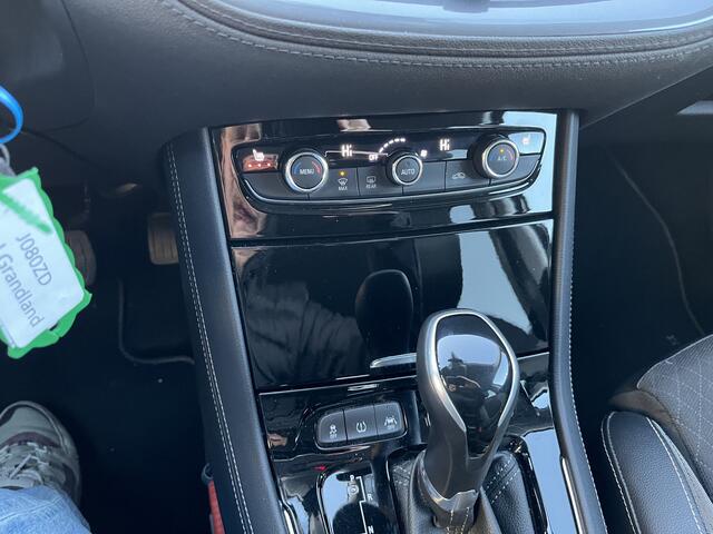 Opel Grandland X 1.2 Turbo Business Executive Carplay / Camera / Led / Automaat / Stoel-stuur verwarming