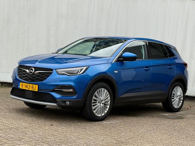 Opel Grandland X 1.2 Turbo Edition / Trekhk
