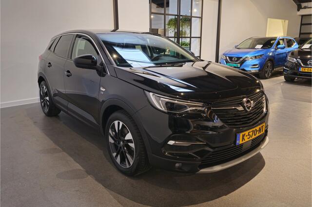 Opel Grandland X 1.2 Turbo Business Edition - Stoel/Stuurverwarming - Apple Carplay/Android Auto - 18' - LED