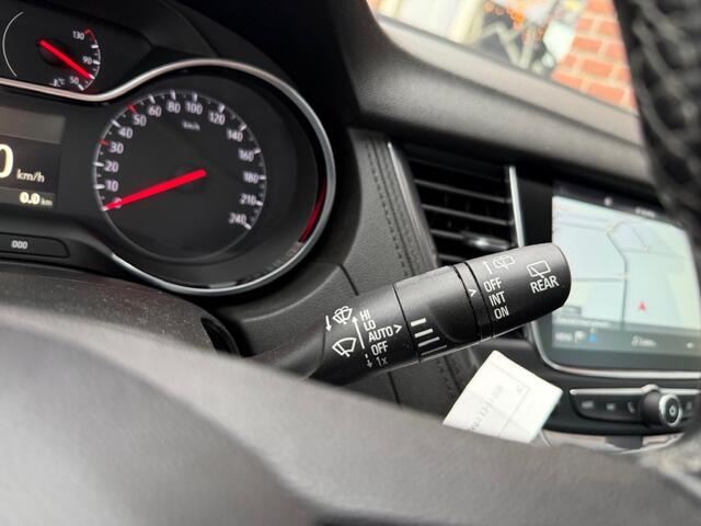 Opel Grandland X 1.2 Turbo Bus. Ex. 131PK PANORAMADAK / CAMERA / SPORTSTOELEN / 1