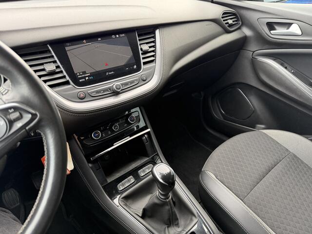 Opel Grandland X BJR 2020 1.2 Turbo 131 PK Business Executive CAMERA | PDC | CLIMA | NAVI | CRUISE | CARPLAY | TREKHAAK