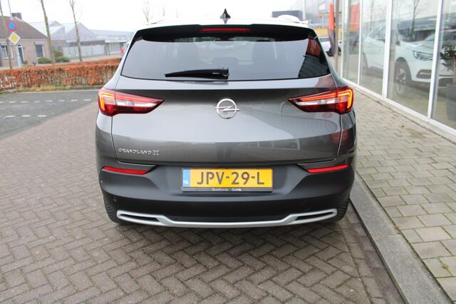 Opel Grandland X 1.6 T Hybride Innovation 300 pk 4x4