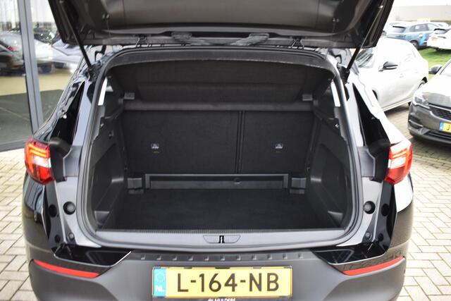 Opel Grandland X 1.2 Turbo Business Executive | Navi / Cruise / Automaat