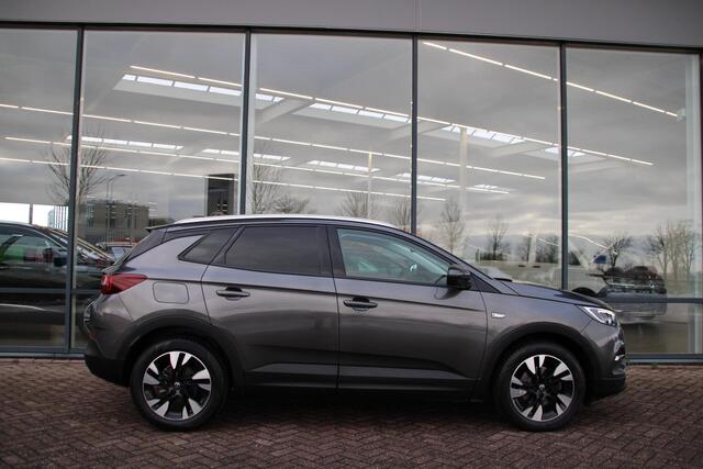 Opel Grandland X 1.2 Turbo 130pk Business + Comfort Pack Airco Camera Carplay Trekhaak 1e eigenaar