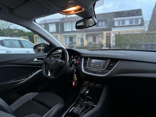 Opel Grandland X 1.2 Turbo Business Edition Trekhaak/Winterpaket/All season.