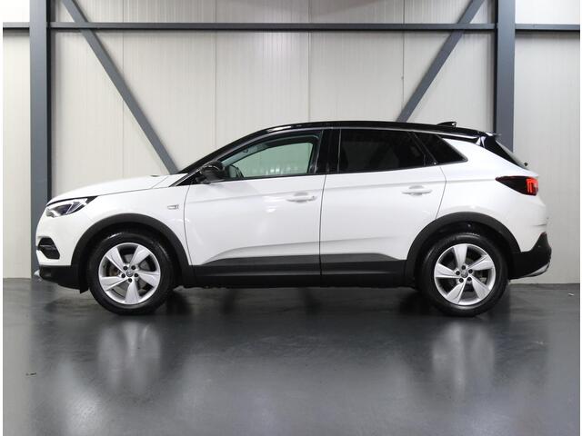 Opel Grandland X 1.2 130PK Turbo Business Executive | 1ste eigenaar | AppleCarPlay/AndroidAuto | Navigatie | Cruise Control | Keyless | AGR Stoelen | Stoel/Stuur/Voorruitverwarming | Trekhaak | FULL LED | 360'Camera | Isofix | Privacy Glass |