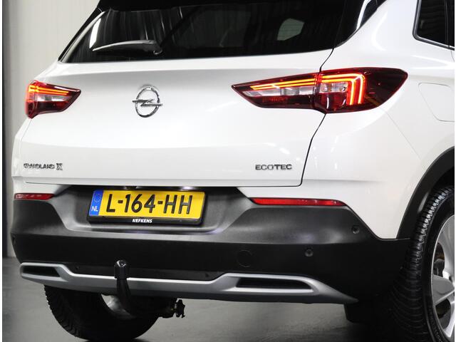 Opel Grandland X 1.2 130PK Turbo Business Executive | 1ste eigenaar | AppleCarPlay/AndroidAuto | Navigatie | Cruise Control | Keyless | AGR Stoelen | Stoel/Stuur/Voorruitverwarming | Trekhaak | FULL LED | 360'Camera | Isofix | Privacy Glass |