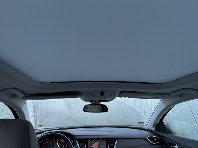 Opel Grandland X 1.2 Turbo Business Executive | Pano | Clima | Half Leder | PDC | Navi | Camera | Stoelverwarming | Led | Trekhaak |