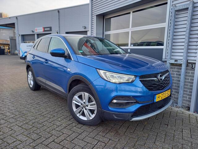 Opel Grandland X 1.2 Turbo Business Executive AUTOMAAT - NL AUTO - CAMERA - TREKHAAK - ANDROID / CARPLAY