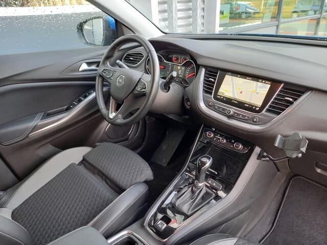 Opel Grandland X 1.2 Turbo Business Executive AUTOMAAT - NL AUTO - CAMERA - TREKHAAK - ANDROID / CARPLAY
