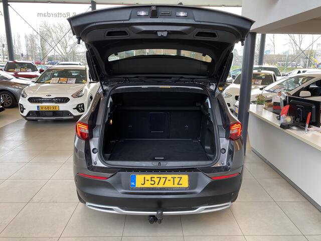 Opel Grandland X 1.2 Turbo Innovation,100% Onderhouden,Automaat,Navigatie,Achteruitrijcamera,Climate&Cruisecontrol,Spraakbediening,Trekhaak,Comfortstoelen,V&A Sensoren,18 Inch Lmv