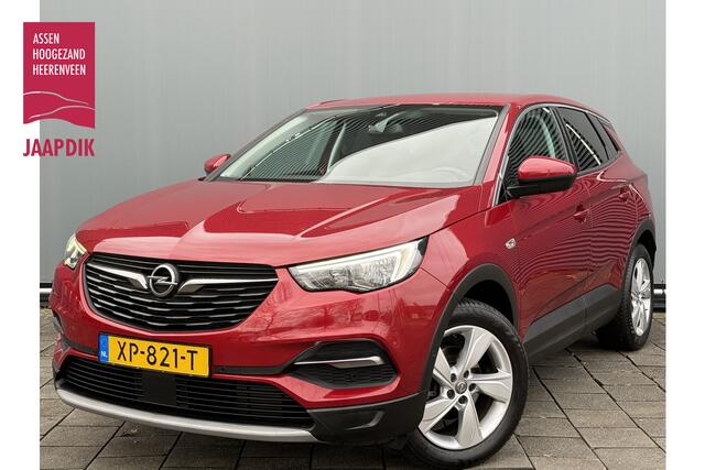 Opel Grandland X BWJ 2019 | 1.2T 131PK Bus Executive AUTOMAAT | TREKHAAK | CAMERA A | LEDER/STOF | NAVI | CLIMA | STOELVERW | CARPLAY | PRIVACY GLASS |