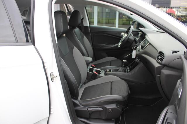 Opel Grandland X 1.2 Turbo Business Elegance Led/Camera/AppleAndroid