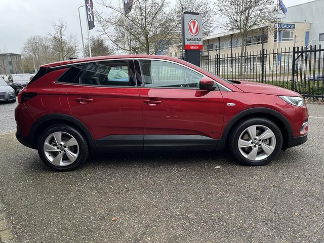 Opel Grandland X 1.6 Turbo Hybrid Business Edition // ADAPT. CRUISE // CAMERA+SENSOREN // NAVI+CARPLAY // STOELVERWARMING // FULL LED //