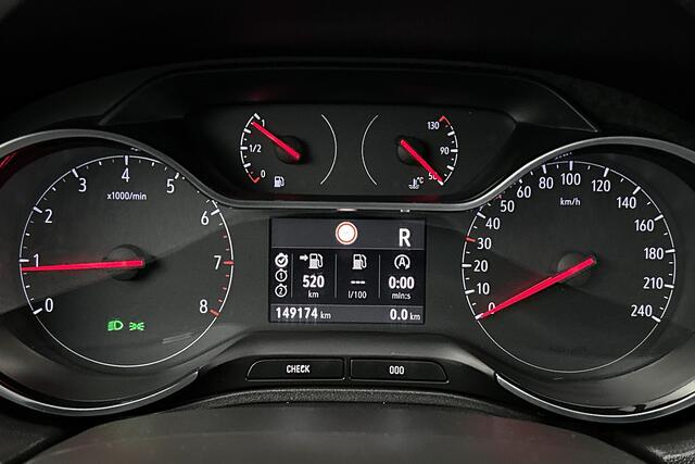 Opel Grandland X 1.2 Turbo Innovation | Half leder | Stoelverwarming | Camera | Apple Carplay