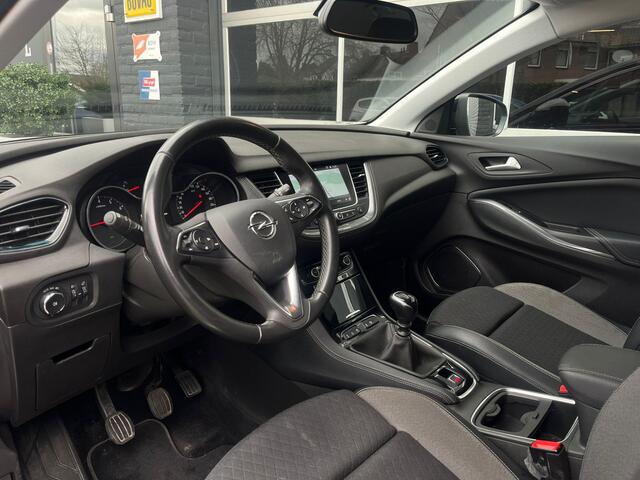 Opel Grandland X 1.2 Turbo Executive, Airco, CarPlay, Cruise, Lane Assist, Trekhaak, PDC, NAP