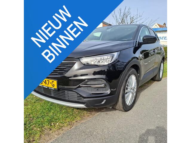 Opel Grandland X 1.6 Turbo Hybrid Elegance