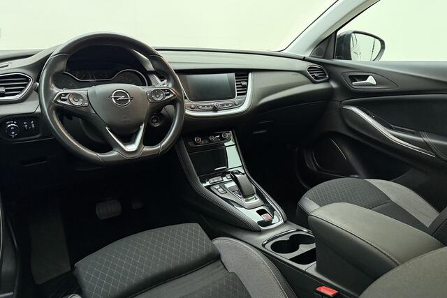 Opel Grandland X 1.6 Turbo Hybrid Business Edition | Navigatie | Stoelverwarming | Climate & Cruise Control | Achteruit Rijd Camera |