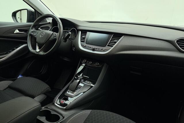 Opel Grandland X 1.6 Turbo Hybrid Business Edition | Navigatie | Stoelverwarming | Climate & Cruise Control | Achteruit Rijd Camera |