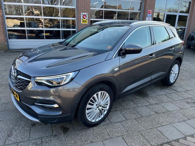 Opel Grandland X 1.2 TURBO BUS.AUTOMAAT,NAV,DAB,CARPLAY