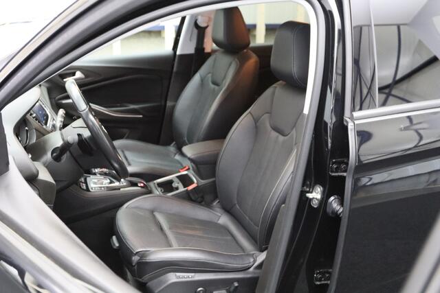 Opel Grandland X 1.6 Turbo Hybrid4 300 PK Ultimate, Trekhaak, 360 Camera, Leder, Stoelkoeling & Verwarming, 19" LM,