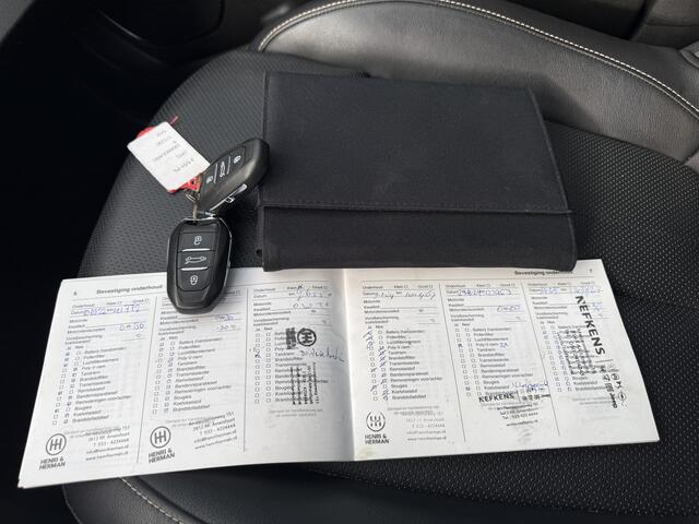 Opel Grandland X 1.2 Turbo Business Executive | Nieuw Binnen | Trekhaak | Volle auto!