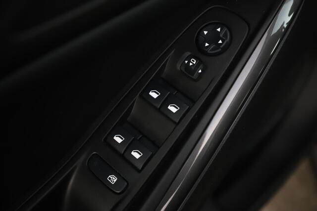 Opel Grandland X 1.2 Turbo Innovation NIEUWE DB RIEM! Navigatie Achteruitrijcamera Carplay Android Climate Cruise Control Rijstrooksensor