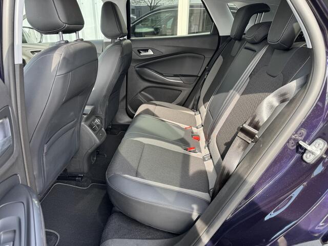 Opel Grandland X 1.2 Turbo Business Executive