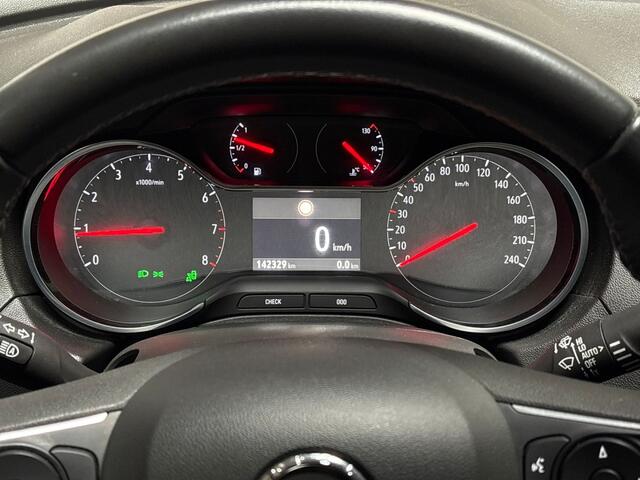 Opel Grandland X 1.2 Turbo Sport (APPLE CARPLAY, GROOT NAVI, CLIMATE, LEDER, TREKHAAK, KEYLESS, SPORTSTOELEN, GETINT GLAS, ELEK ACHTERKLEP, NIEUWSTAAT)